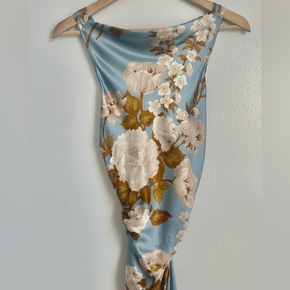 reformation casette silk dress in serene | size 6 - Picture 3 of 13